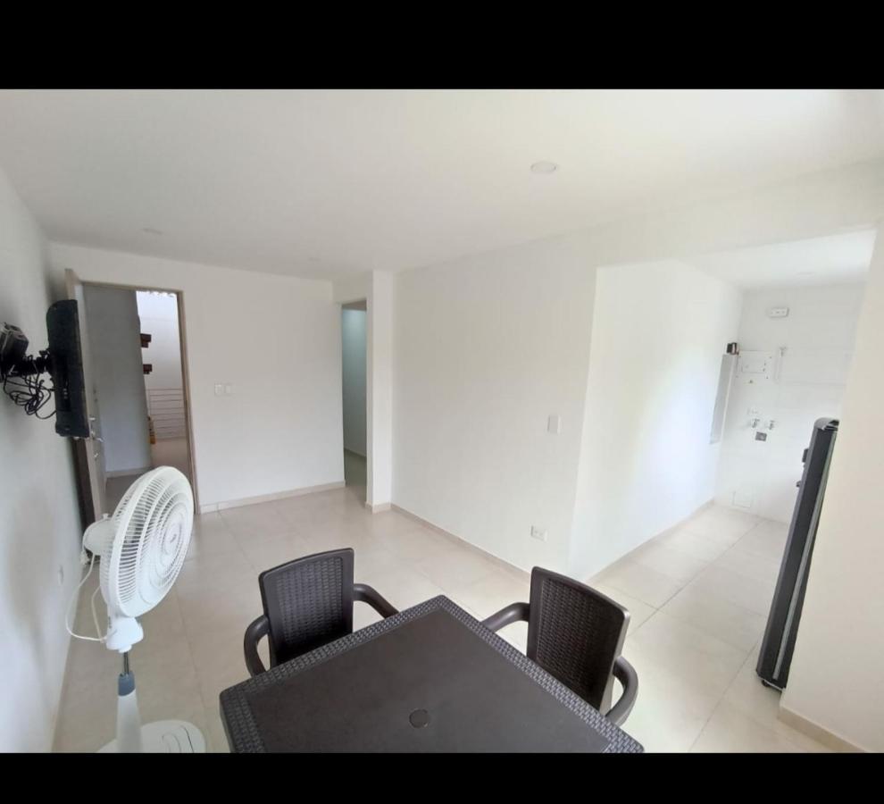 Apartamento Nuevo A Una Cuadra Del Rodadero Gaira 外观 照片